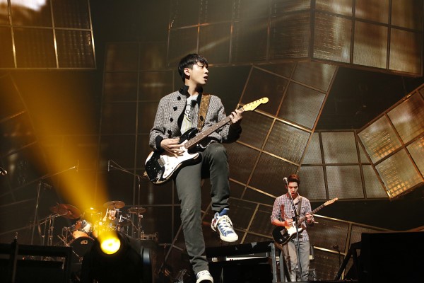 CNBLUE Arena Tour 2013 'ONE MORE TIME' | CNBOICE